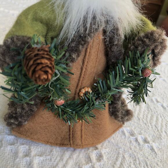 VTG Woodland Santa Tree Topper 7.5" Green Felt Rustic Christmas Décor Cottage - Picture 3 of 9
